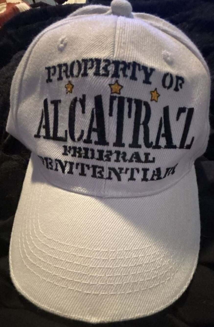 Vintage Lanza USA Alcatraz Federal Penitentiary White Snapback Hat Cap